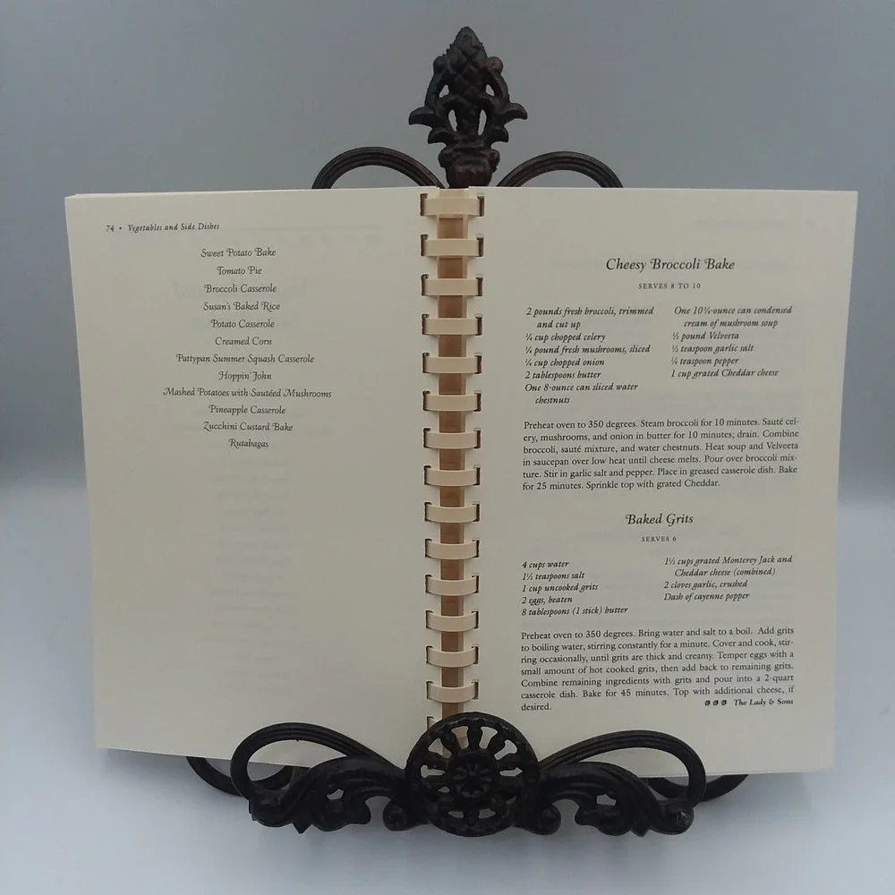 The Lady & Sons Savannah Country Cookbook Southern 1997 Paula‎ Deen